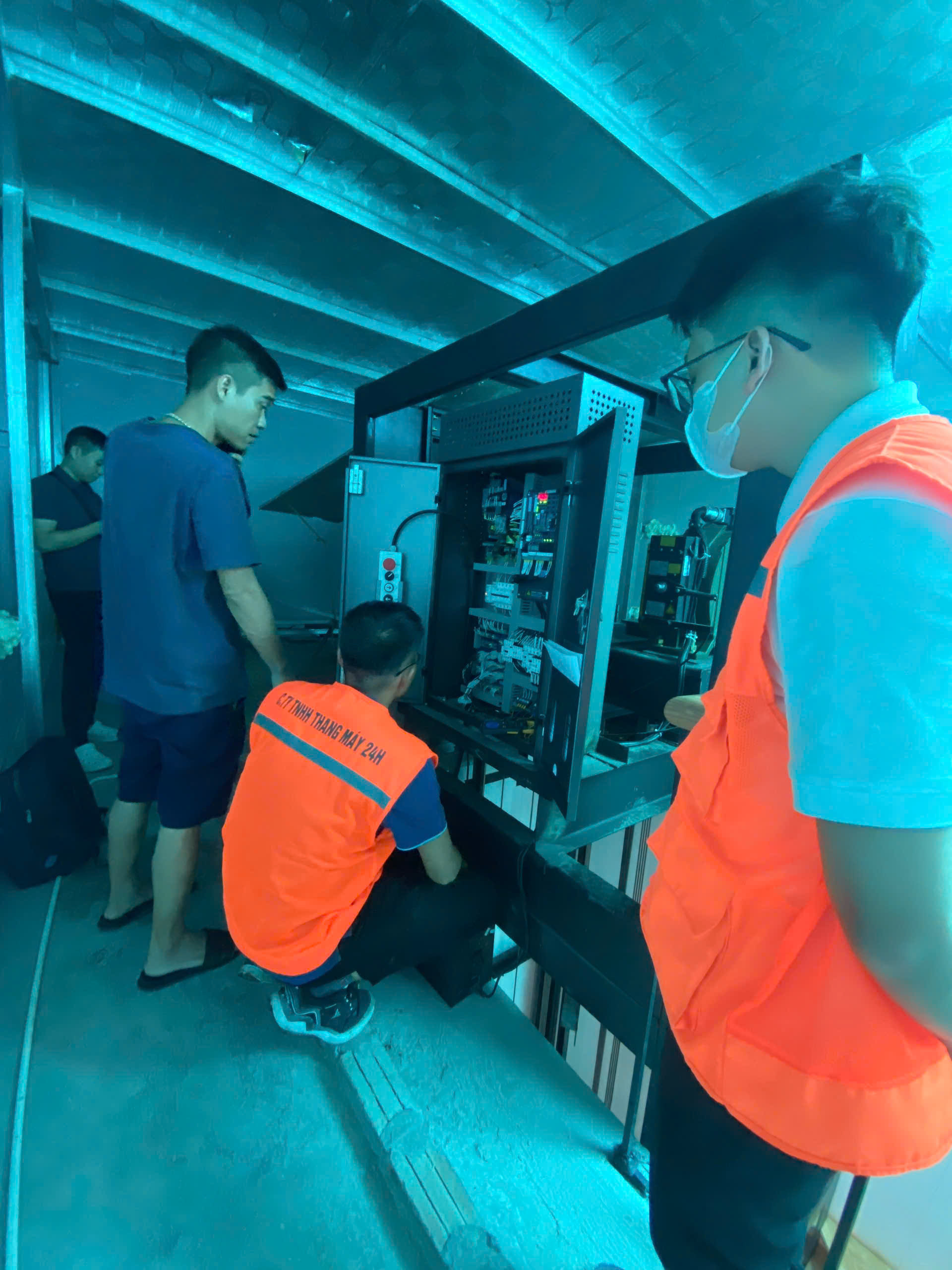 báo giá thang máy gia đình